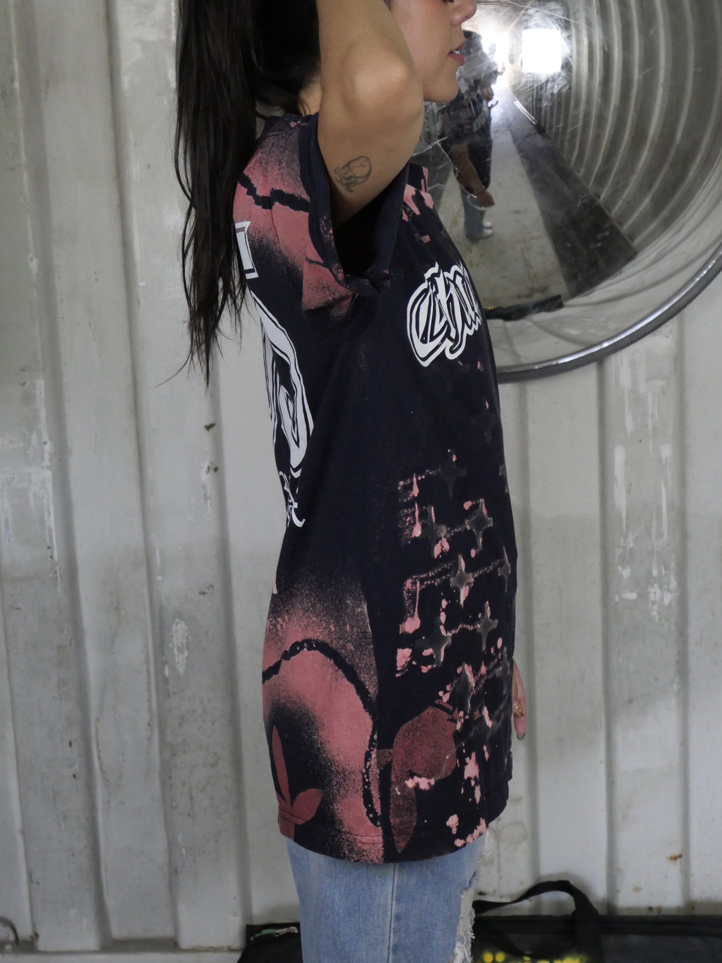 Medium 1/1 Serjirism Wearable Art - T-Shirt 915