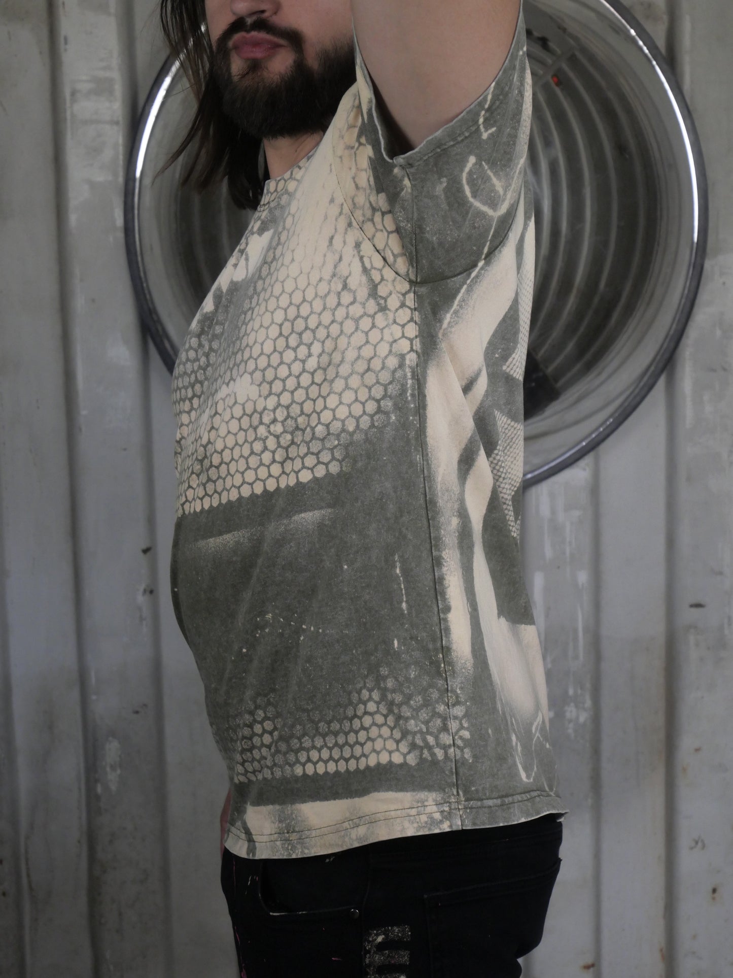 Medium 1/1 Serjirism Wearable Art - T-Shirt