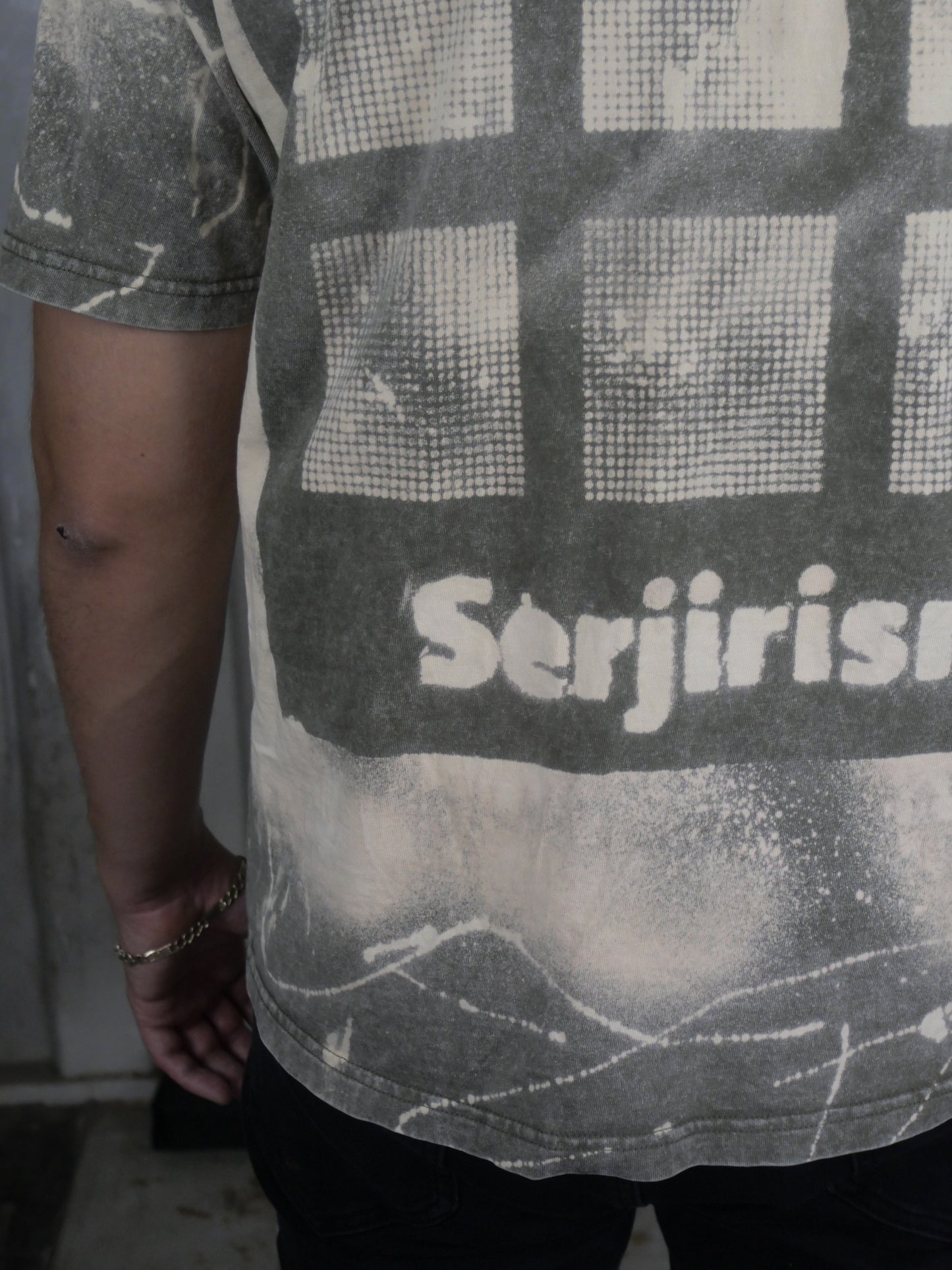 Medium 1/1 Serjirism Wearable Art - T-Shirt