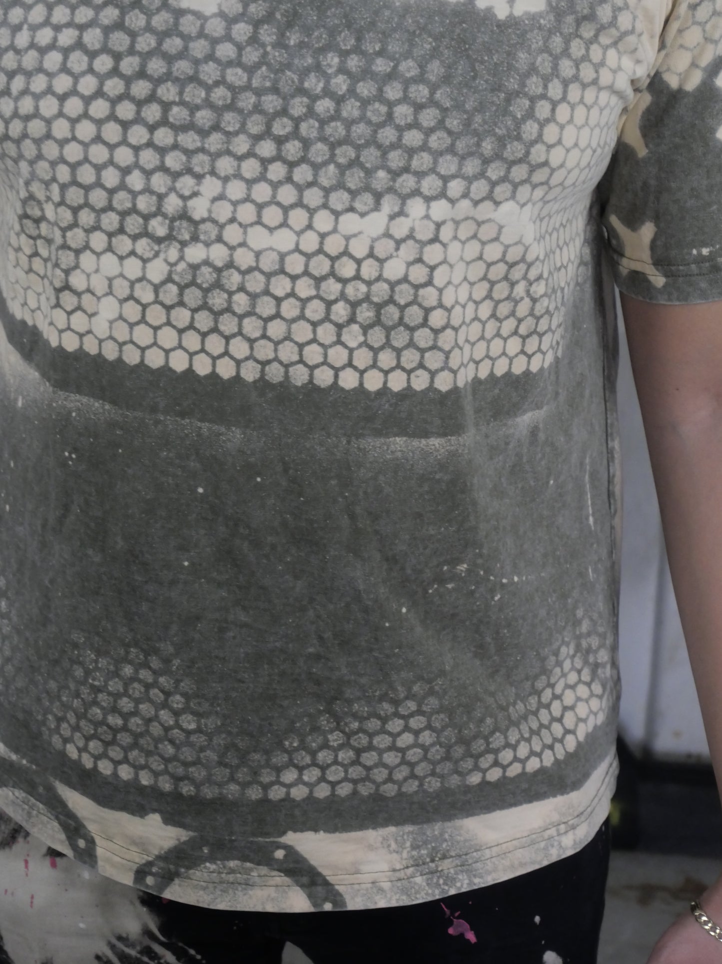 Medium 1/1 Serjirism Wearable Art - T-Shirt