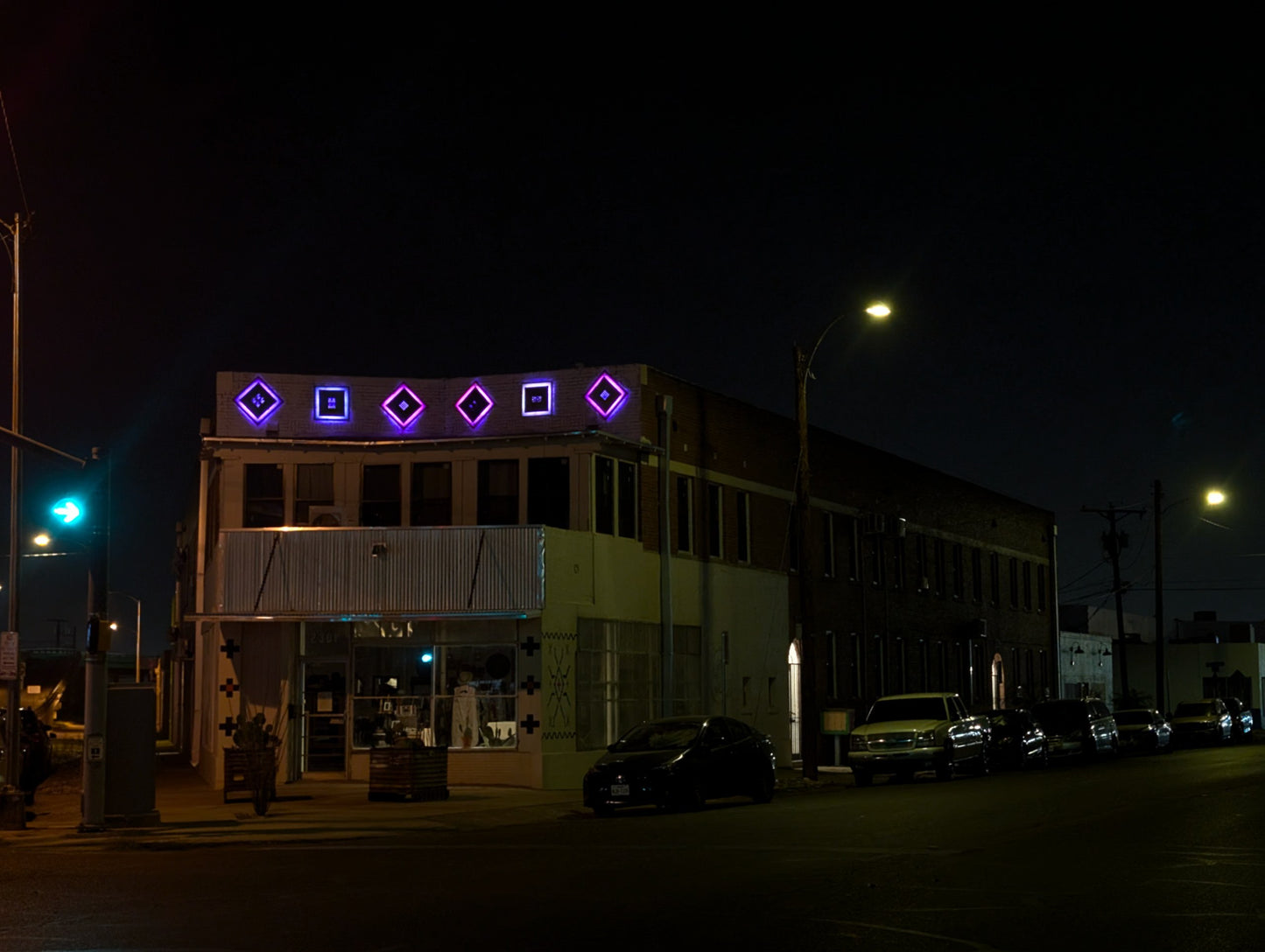 Serjirism SMT Murals